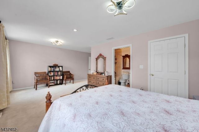 286 Summerhill Dr, Parsippany-troy Hills Twp., NJ 07950
