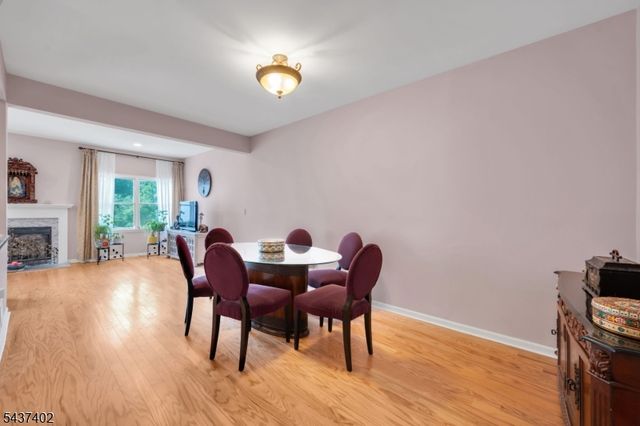 286 Summerhill Dr, Parsippany-troy Hills Twp., NJ 07950
