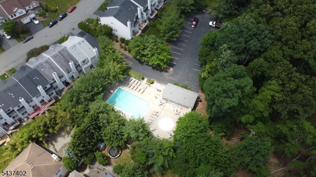 286 Summerhill Dr, Parsippany-troy Hills Twp., NJ 07950