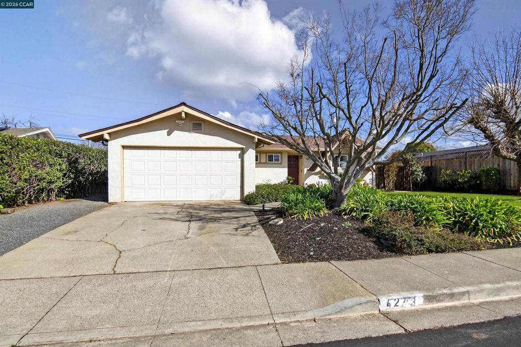 Image 11 of property listing at 4273 4273 Armand Dr, Concord, CA 94521