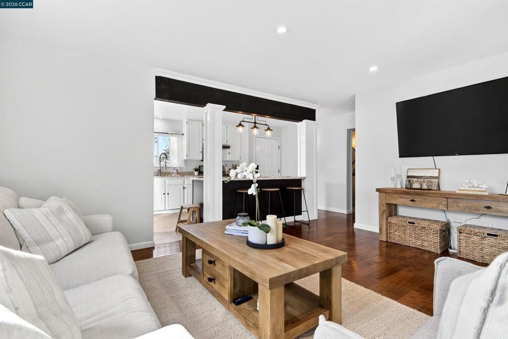 Image 22 of property listing at 4273 4273 Armand Dr, Concord, CA 94521