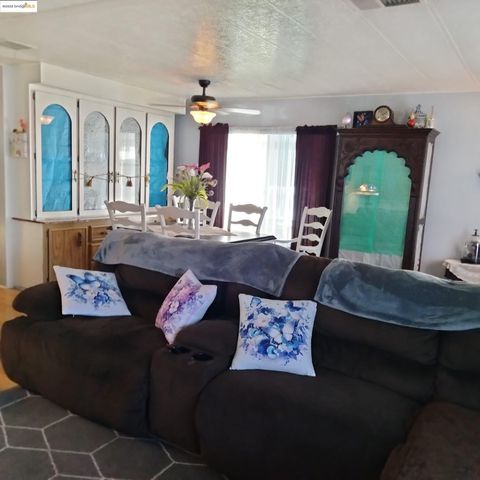 91 Diana Way, Antioch, CA 94509