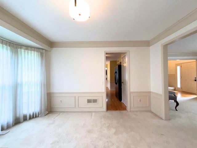 2356 Pleasant View Drive, Rochester Hills, MI 48306