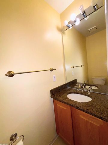 2356 Pleasant View Drive, Rochester Hills, MI 48306