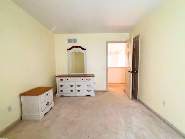 2356 Pleasant View Drive, Rochester Hills, MI 48306
