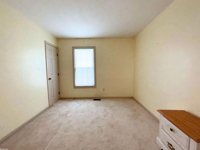 2356 Pleasant View Drive, Rochester Hills, MI 48306