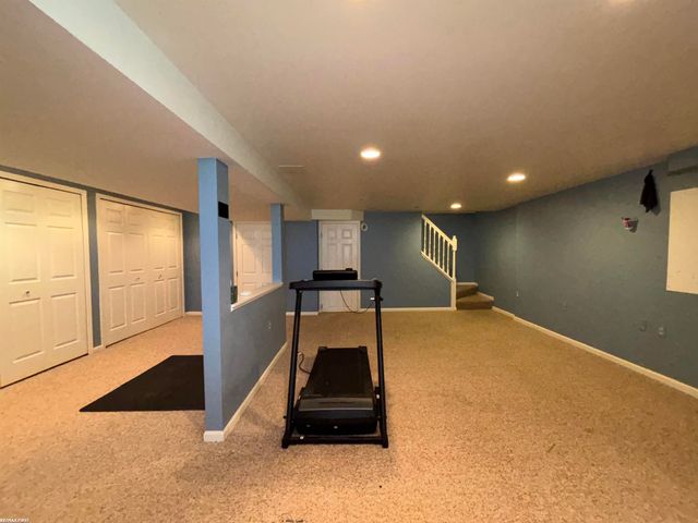 2356 Pleasant View Drive, Rochester Hills, MI 48306