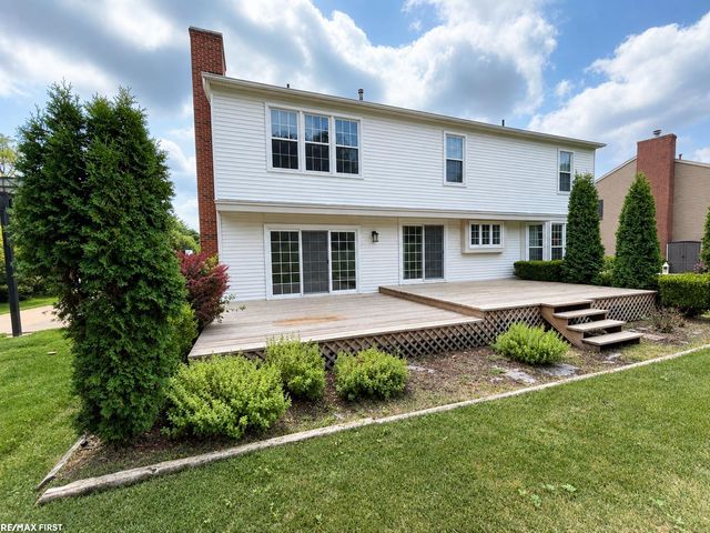 2356 Pleasant View Drive, Rochester Hills, MI 48306