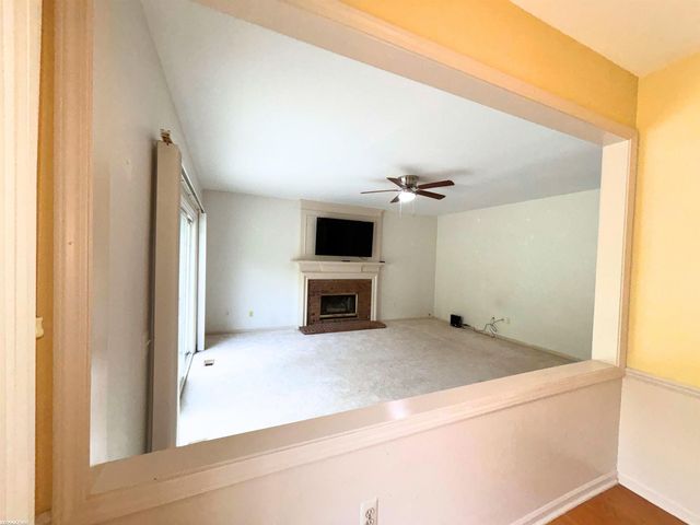 2356 Pleasant View Drive, Rochester Hills, MI 48306