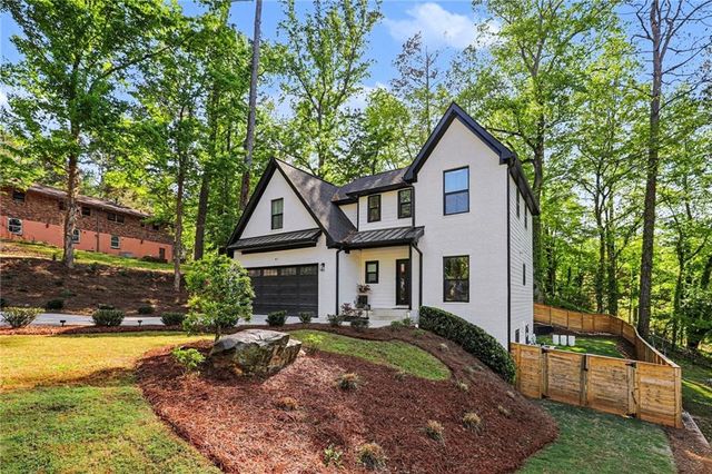 855 Fleetwood Circle SW, Atlanta, GA 30311
