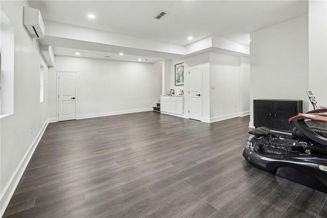 855 Fleetwood Circle SW, Atlanta, GA 30311