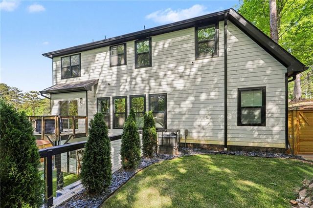 855 Fleetwood Circle SW, Atlanta, GA 30311