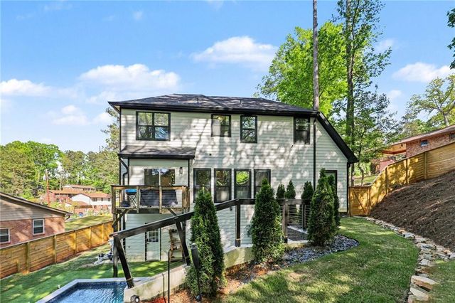 855 Fleetwood Circle SW, Atlanta, GA 30311