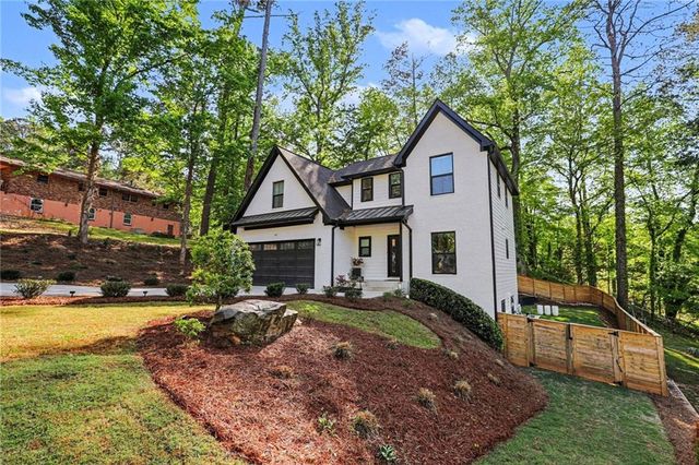 855 Fleetwood Circle SW, Atlanta, GA 30311