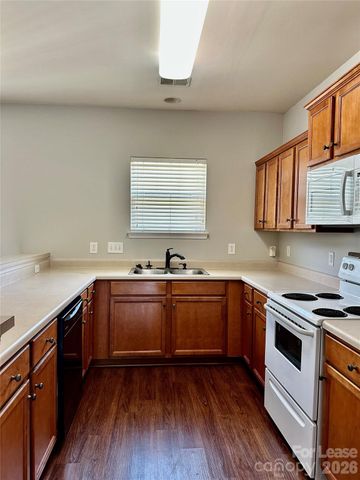 12660 Persimmon Tree Drive, Charlotte, NC 28273