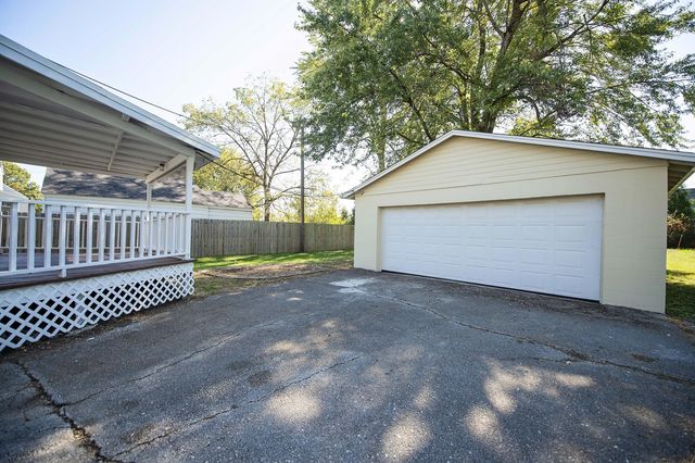 1308 E University Street, Springfield, MO 65804