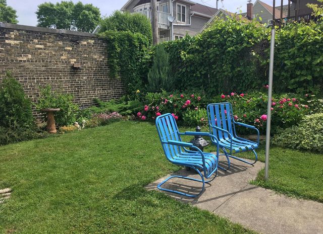 824 E Pearson STREET, Milwaukee, WI 53202