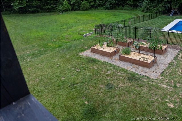 808 Kings Court, Memphis, IN 47143