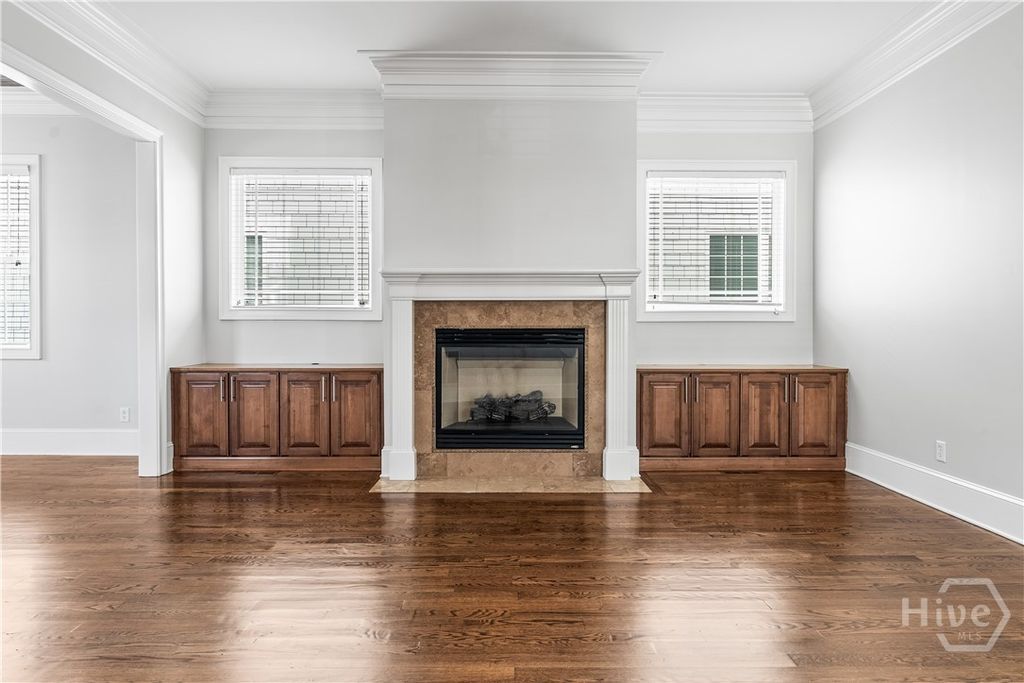 Image 7 of property listing at 407 Reserve Way, Savannah, GA 31401