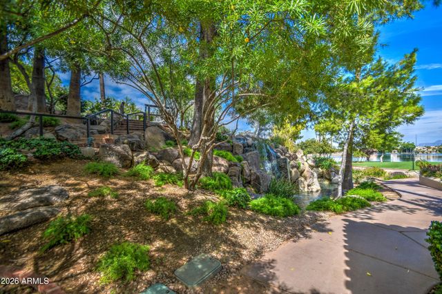 2201 E TAHITIAN Way, Gilbert, AZ 85234