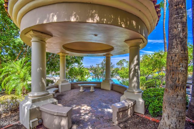 2201 E TAHITIAN Way, Gilbert, AZ 85234