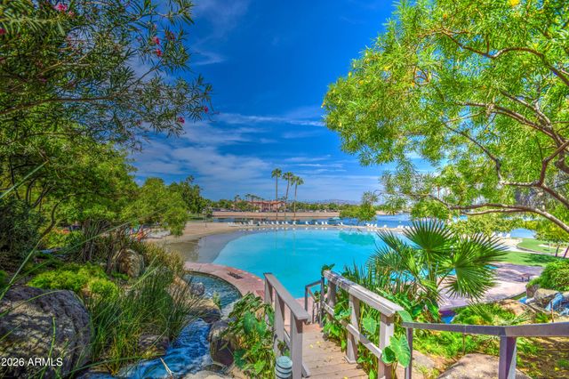 2201 E TAHITIAN Way, Gilbert, AZ 85234