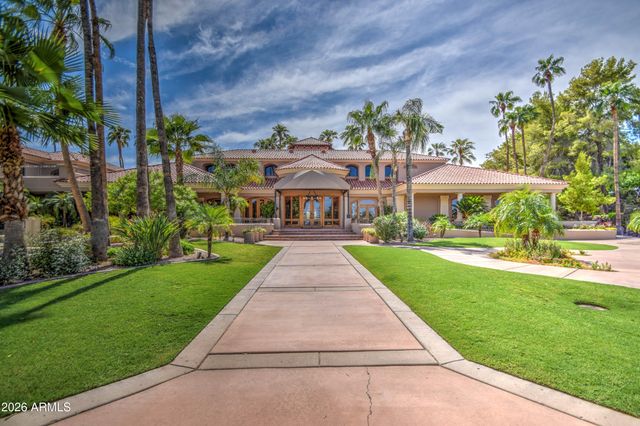 2201 E TAHITIAN Way, Gilbert, AZ 85234