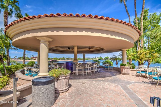 2201 E TAHITIAN Way, Gilbert, AZ 85234