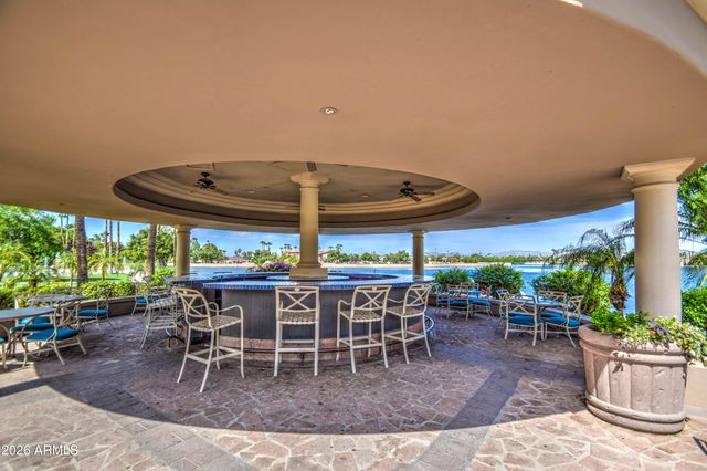 2201 E TAHITIAN Way, Gilbert, AZ 85234