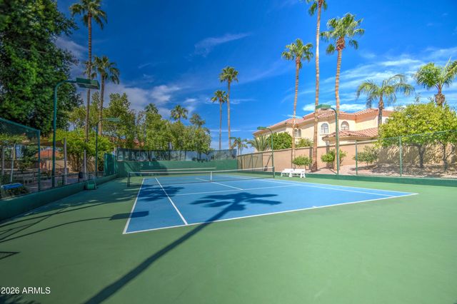 2201 E TAHITIAN Way, Gilbert, AZ 85234