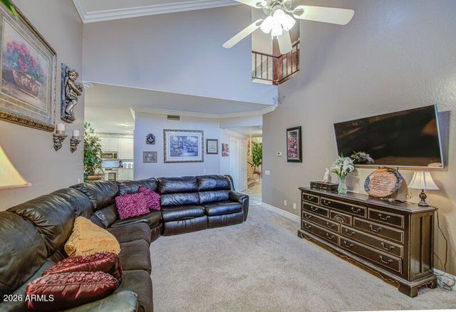 2201 E TAHITIAN Way, Gilbert, AZ 85234