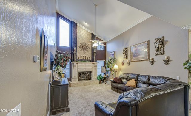 2201 E TAHITIAN Way, Gilbert, AZ 85234