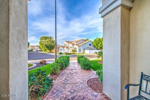 2201 E TAHITIAN Way, Gilbert, AZ 85234