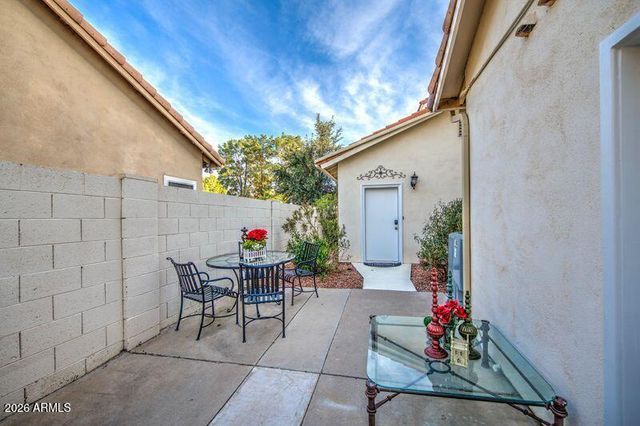 2201 E TAHITIAN Way, Gilbert, AZ 85234