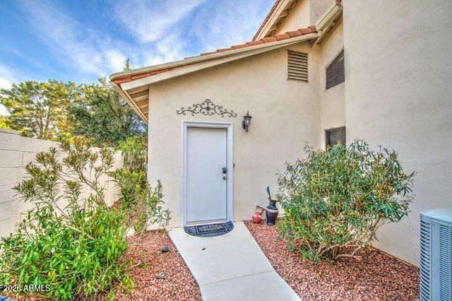 2201 E TAHITIAN Way, Gilbert, AZ 85234