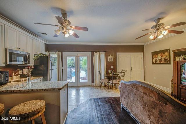 2201 E TAHITIAN Way, Gilbert, AZ 85234