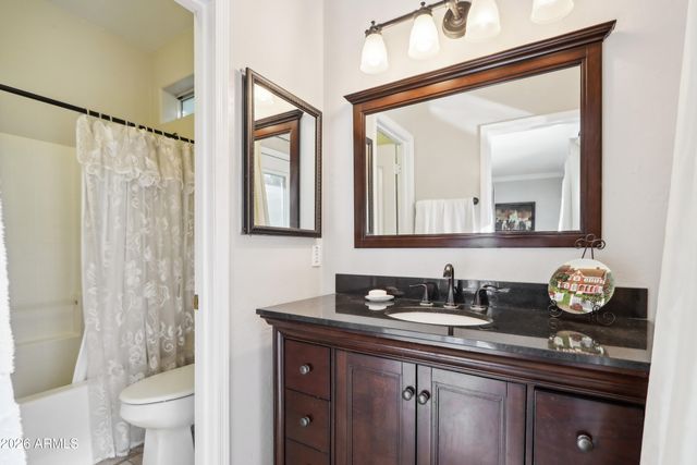 2201 E TAHITIAN Way, Gilbert, AZ 85234