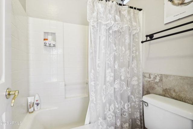 2201 E TAHITIAN Way, Gilbert, AZ 85234