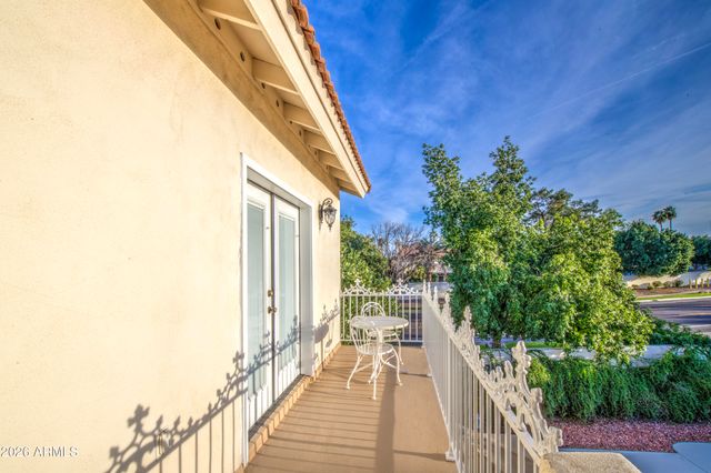 2201 E TAHITIAN Way, Gilbert, AZ 85234