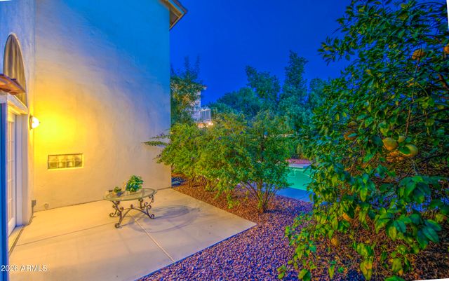 2201 E TAHITIAN Way, Gilbert, AZ 85234