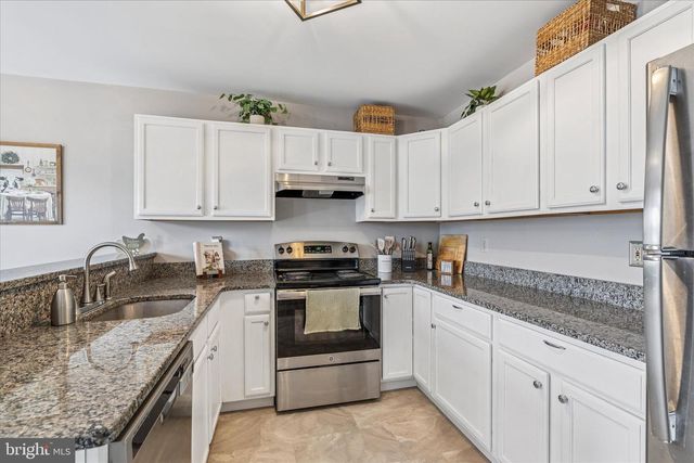 2905 GATEWAY DR, Royersford, PA 19468