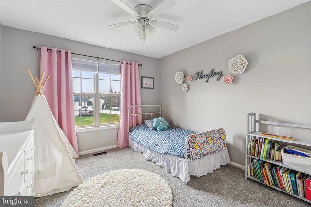 2905 GATEWAY DR, Royersford, PA 19468