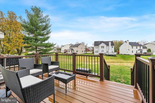 2905 GATEWAY DR, Royersford, PA 19468