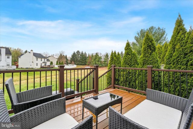 2905 GATEWAY DR, Royersford, PA 19468