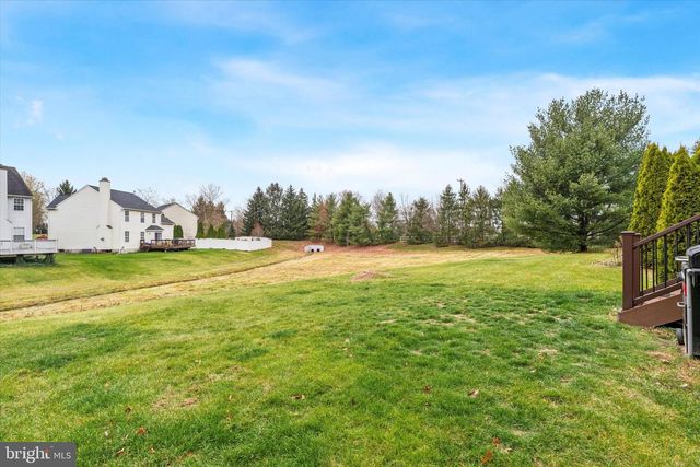 2905 GATEWAY DR, Royersford, PA 19468