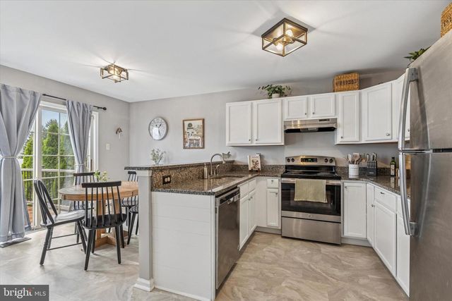 2905 GATEWAY DR, Royersford, PA 19468