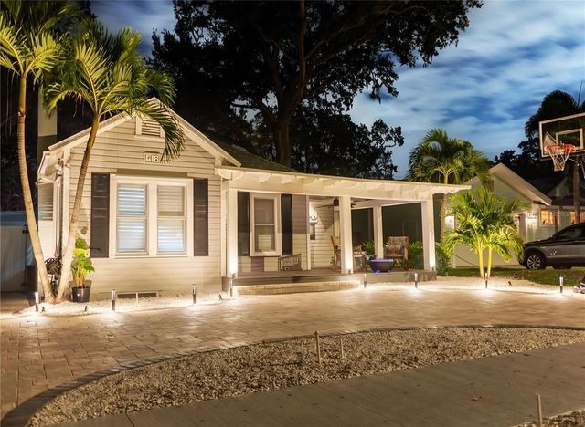 416 WILDWOOD WAY, Belleair, FL 33756