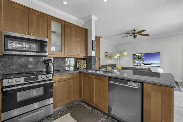 7620 Thornlee Drive, Lake Worth, FL 33467