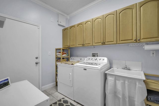 7620 Thornlee Drive, Lake Worth, FL 33467