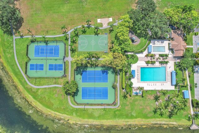 7620 Thornlee Drive, Lake Worth, FL 33467